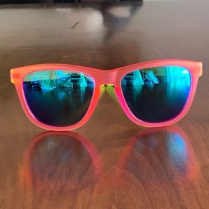 KnockAround Premiums - Neon